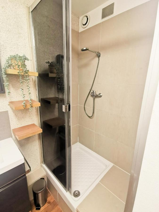 Loft Atypique Au Calme Avec Cour Privative Bourges